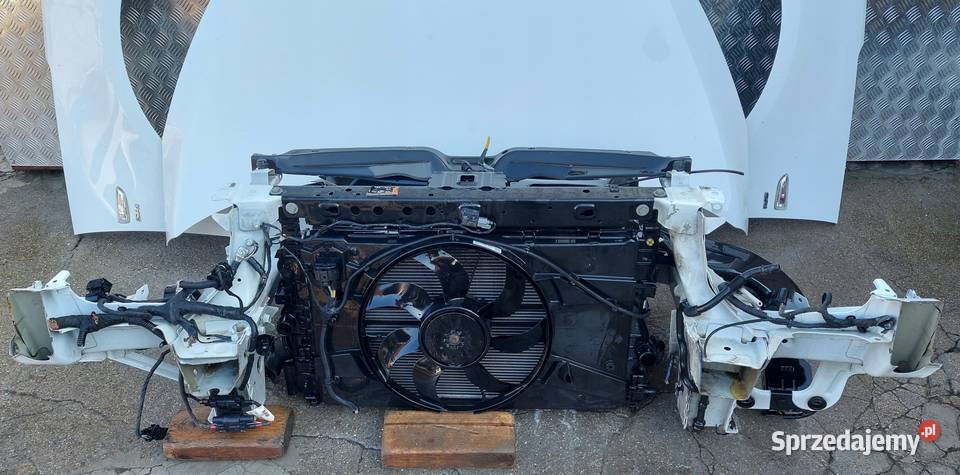 PAS PRZEDNI KOMPLETNY OPEL ZAFIRA C LAK Z40R Międzychód