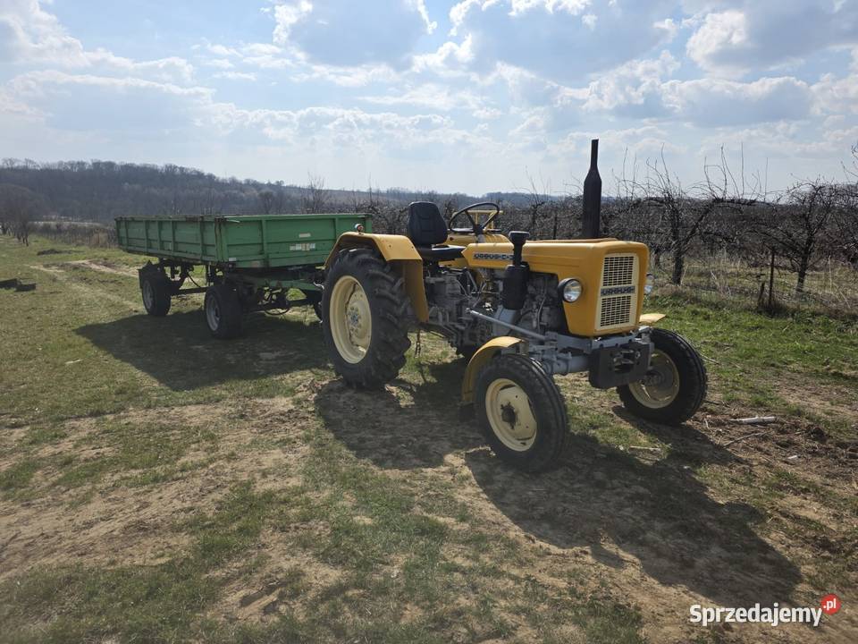 Ciągniki Ursus C330 Skrzynia biegów Manualna Wrocław