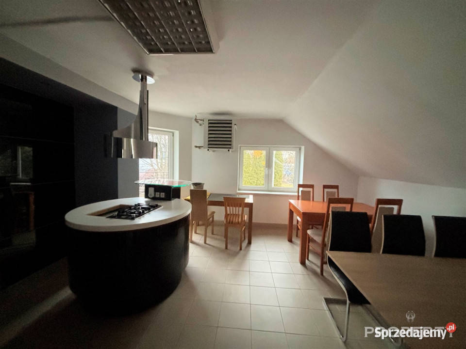 sprzedaży domu wolnostojącego 320m2 Nowy Sącz