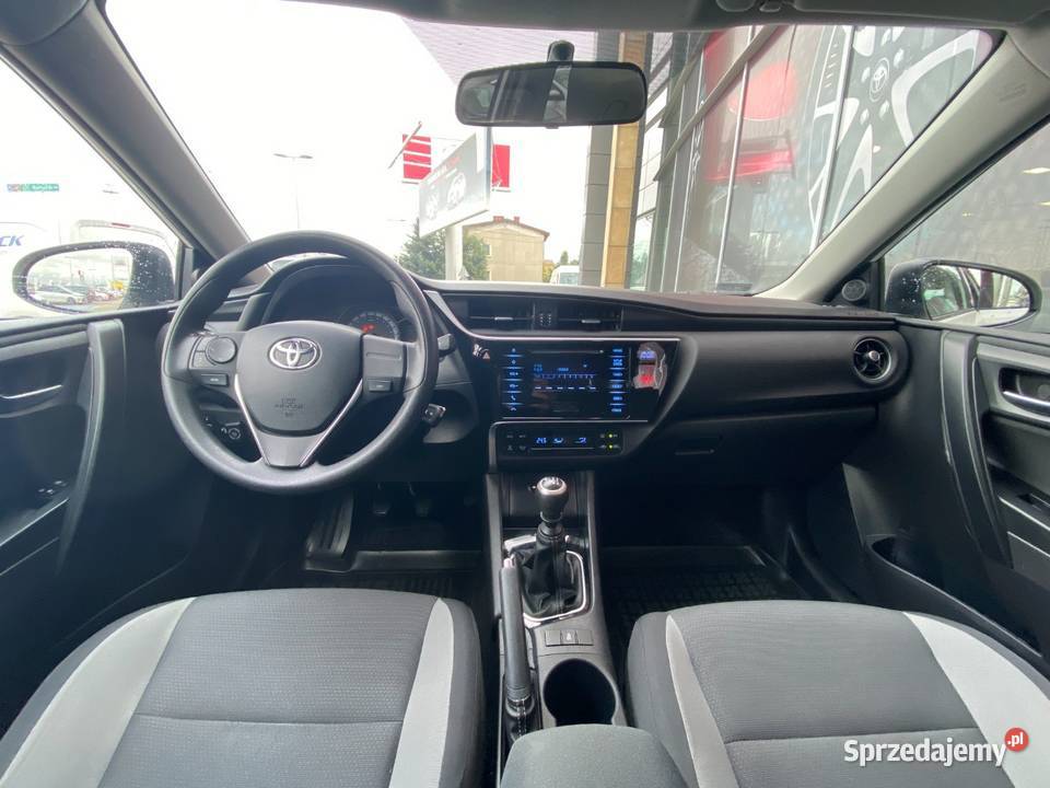 Toyota Auris 16 132 benzyna gaz stan 2 x kpl Wrocław