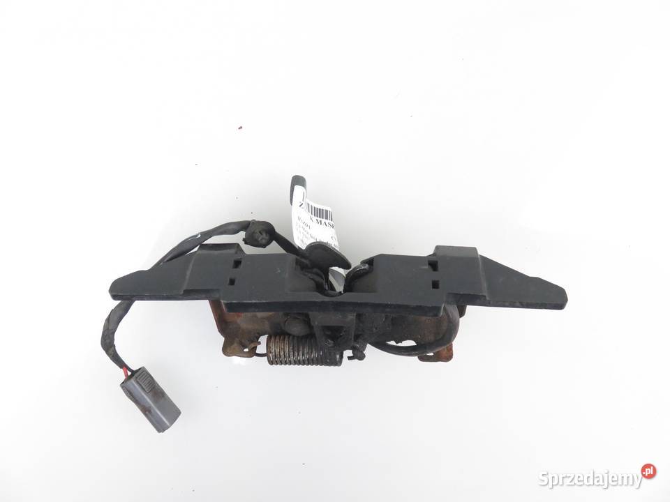 ZAMEK MASKI MAZDA CX7