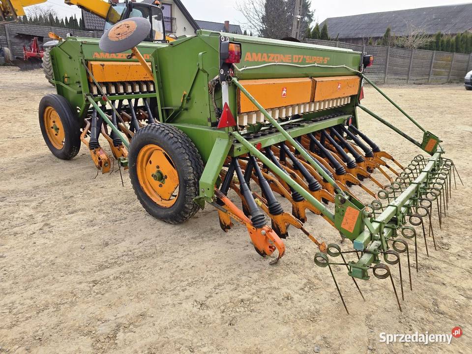 Siewnik zbożowy Amazone D7 Super S 25m import Maków sprzedam
