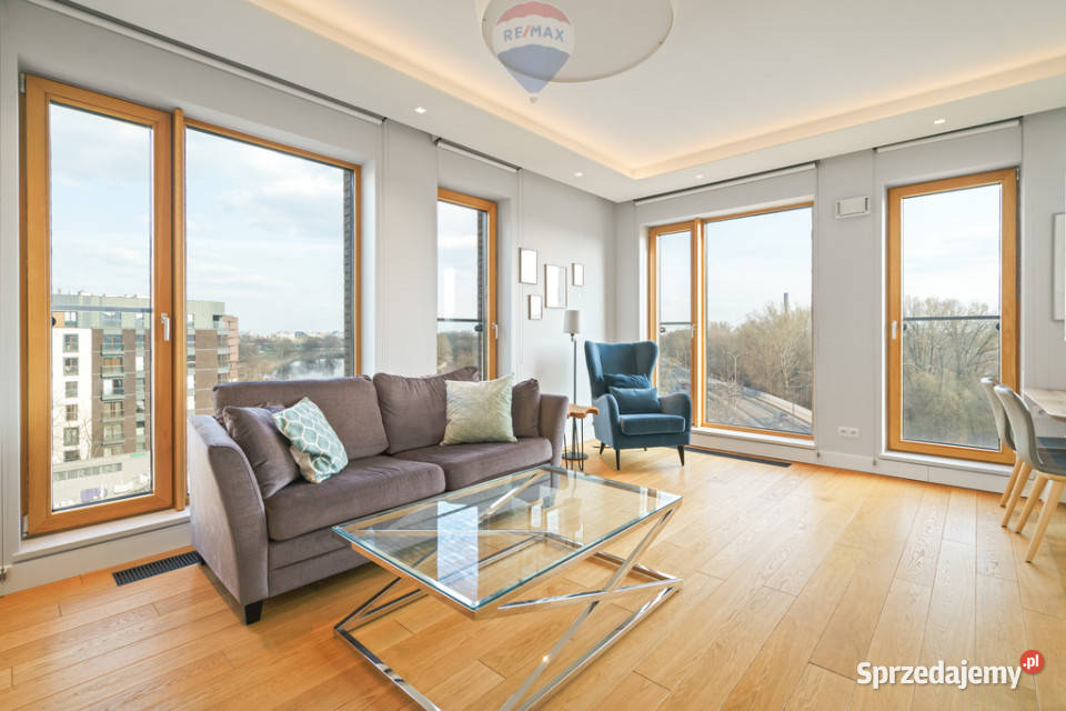 Port Praski piękne mieszkanie z widokiem na garaż Warszawa