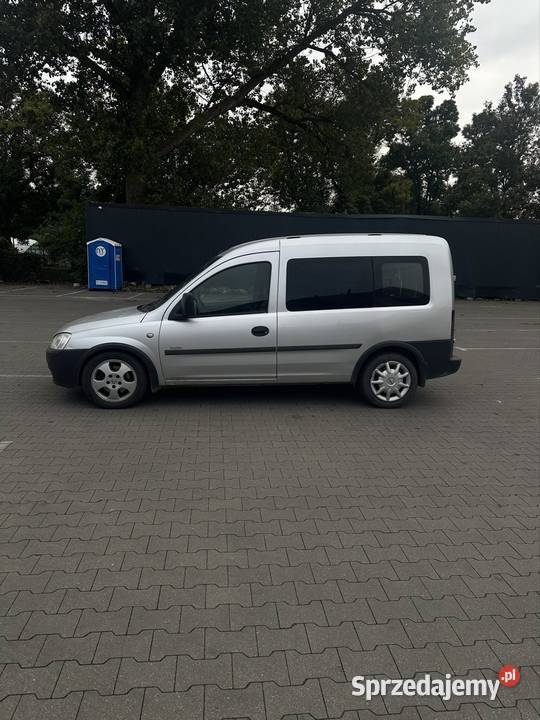 Opel Combo 2005r 17 Międzyrzec Podlaski