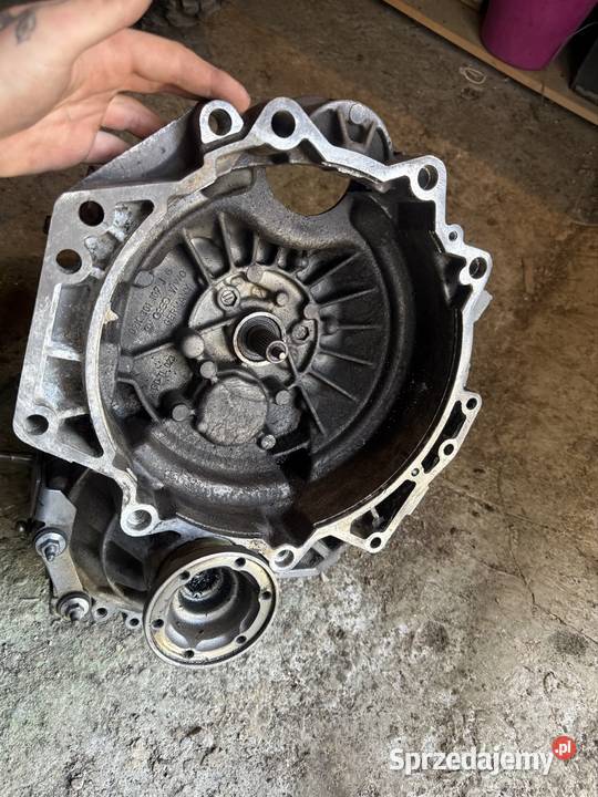 Skrzynia 5 Volkswagen Golf 4 śląskie Landek