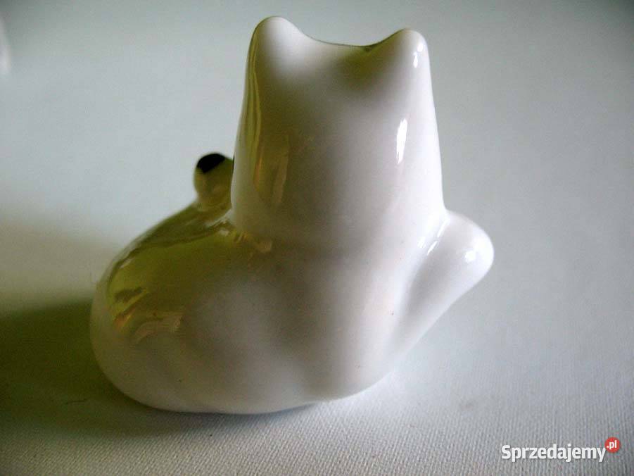 Kot malutki kotek Figurka porcelana 35 x 4 x 3 Siedlce