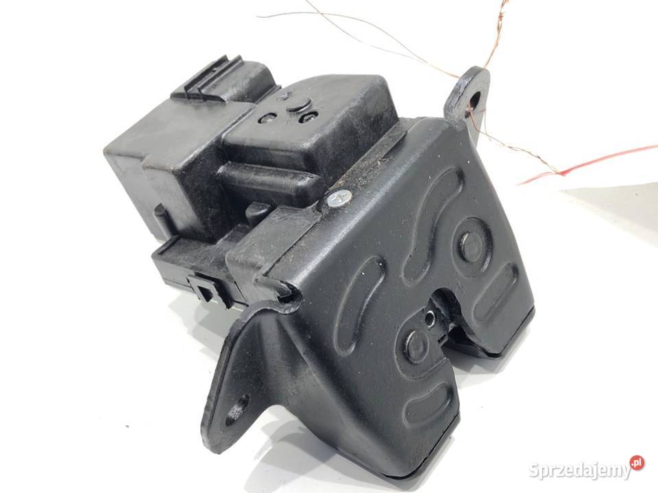 ZAMEK KLAPY TYŁ KIA CARENS IV Minivan