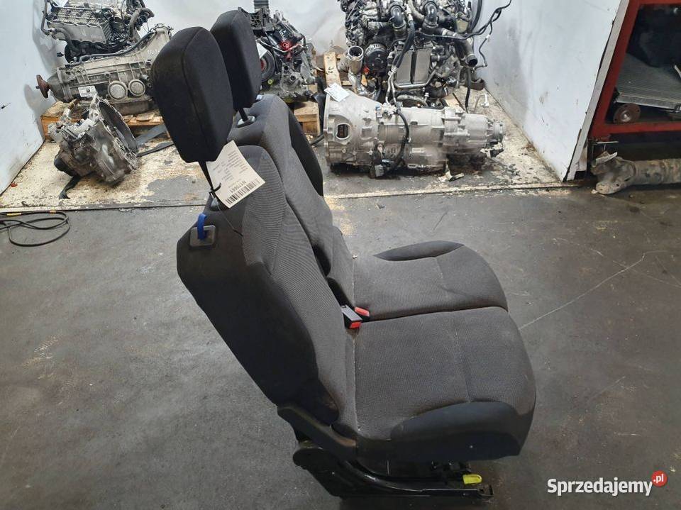 FOTEL PRZEDNI PEUGEOT PARTNER III Lipno sprzedam