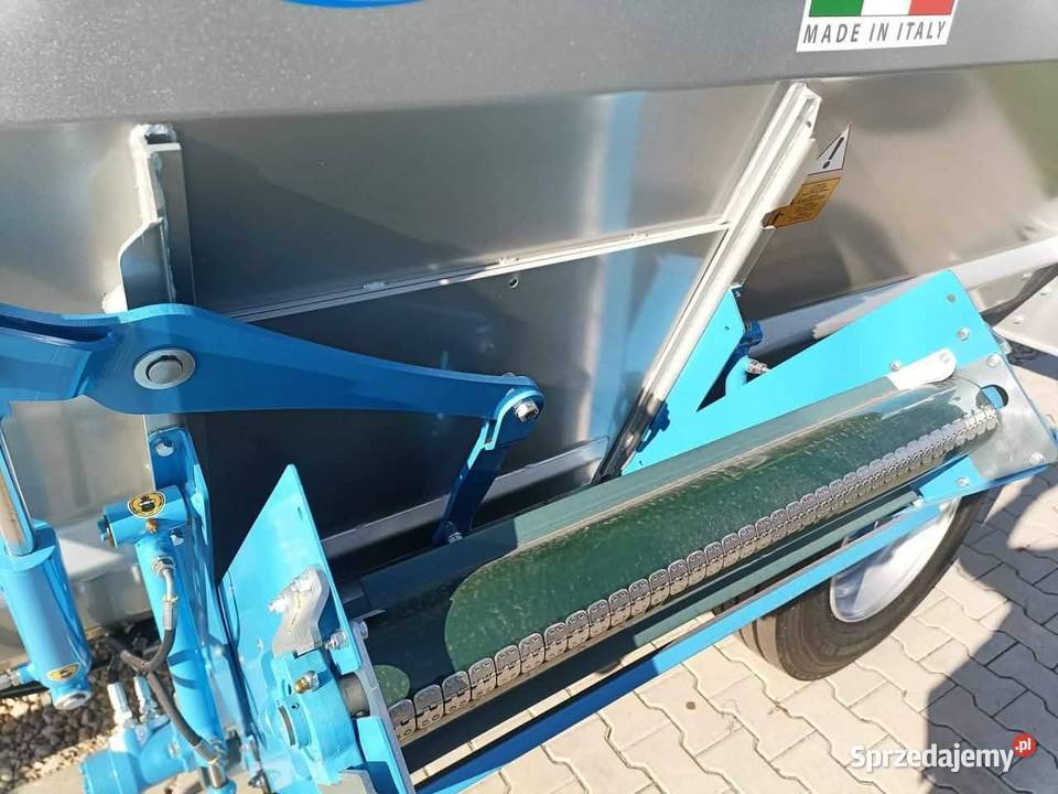 Wóz paszowy paszowóz poziomy ZITECH 12 m3 Cobra Stryków