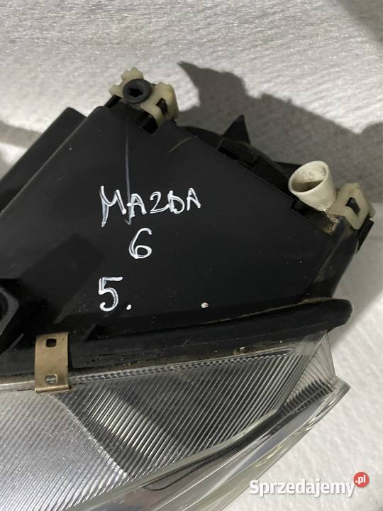 Lampa lewy przód Mazda 6 GG 0205 lewe śląskie Jasienica