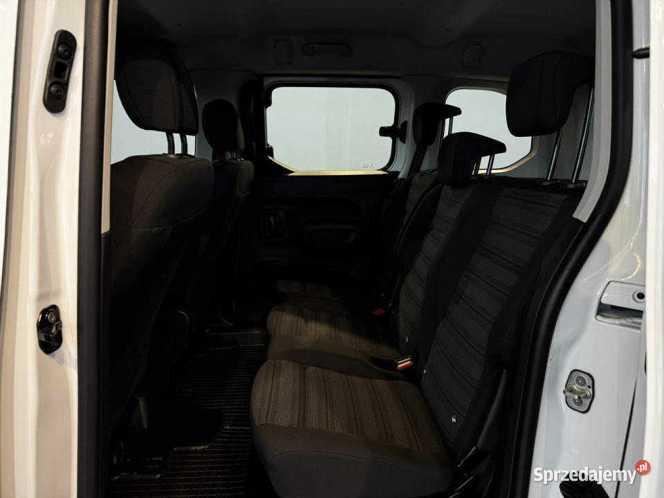Opel Combo Life Elite 12Turbo 110 M6 2019 r system Start-Stop Myślenice
