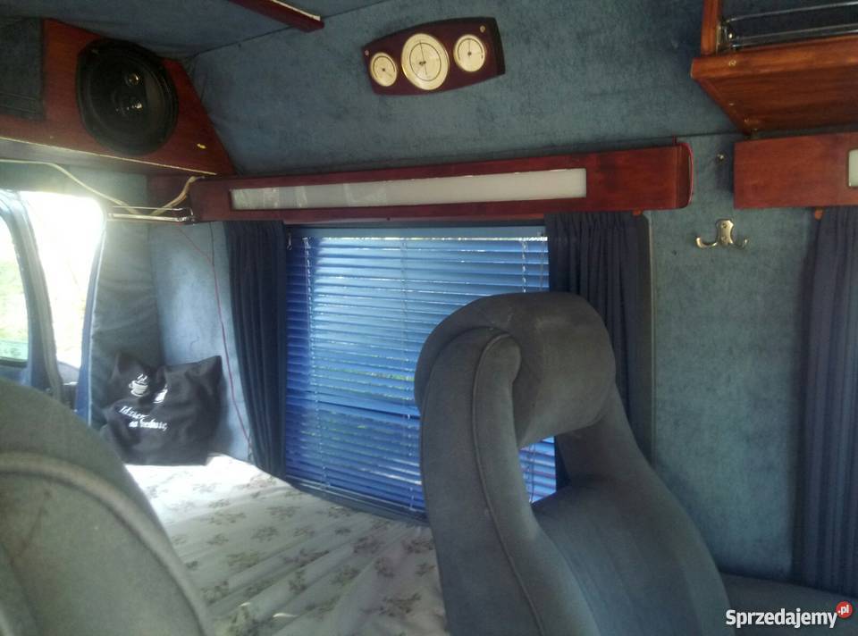Dodge Ram VAN B 250 Salonkaprzyczepa tempomat Samochody osobowe Drawsko