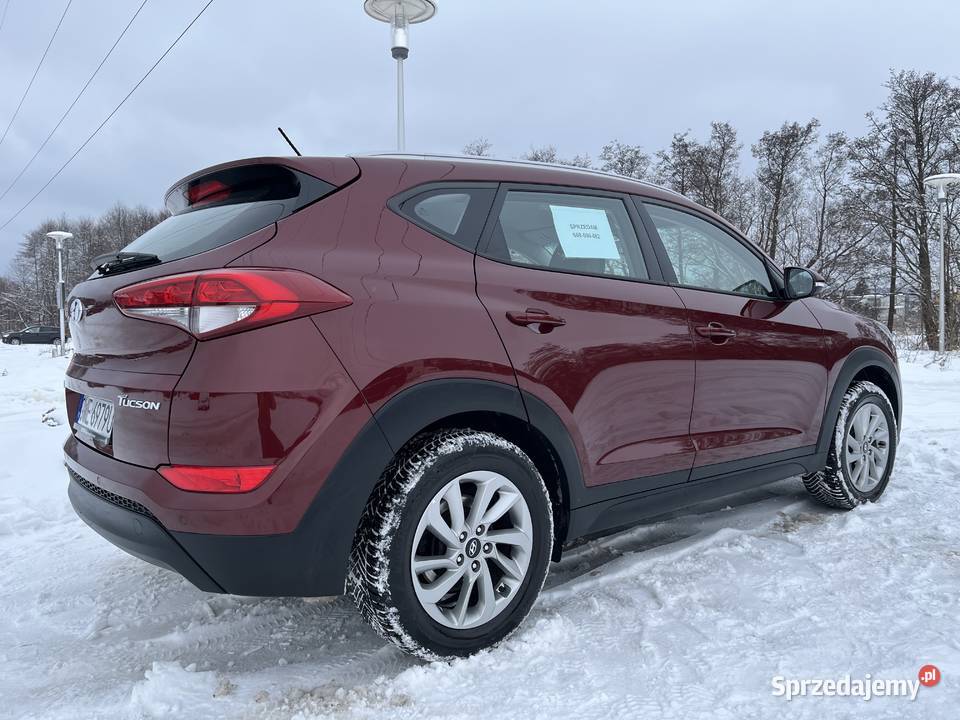 Hyundai Tucson III 16 GDI 132 zadbany Rok produkcji 2015 pomorskie sprzedam
