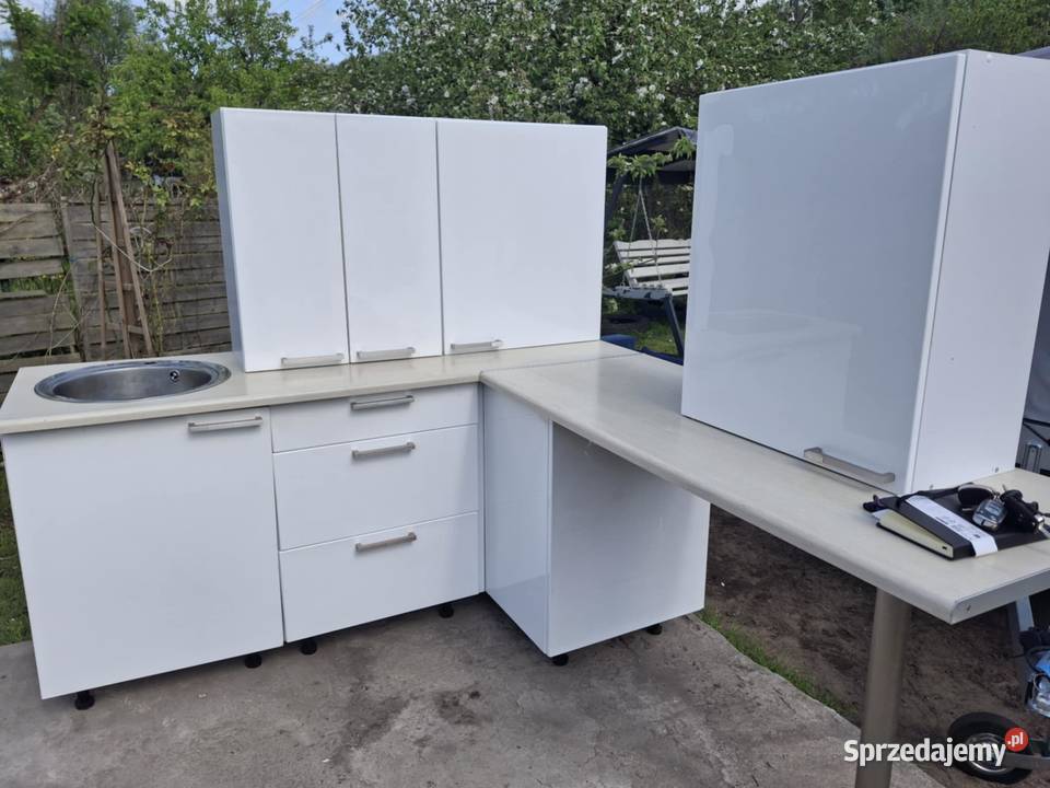 Zestaw mebli kuchennych