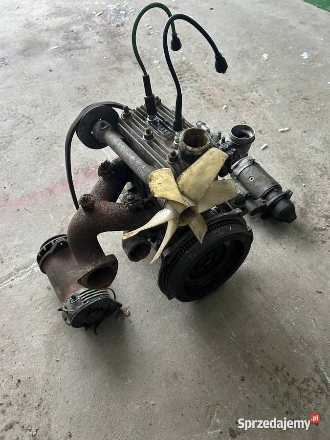 Części i literatura Syrena 100 103 Chełm sprzedam