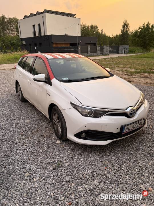 Toyota Auris Hybryda gaz Warszawa
