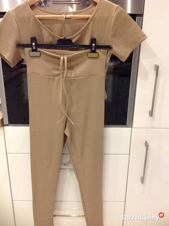 Kpl Crop Top z Legginsami ML Nude Nowy brązowy/beżowy lubuskie Nowa Sól