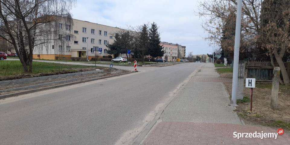 Sprzedam garaż murowany w Ostrowcu