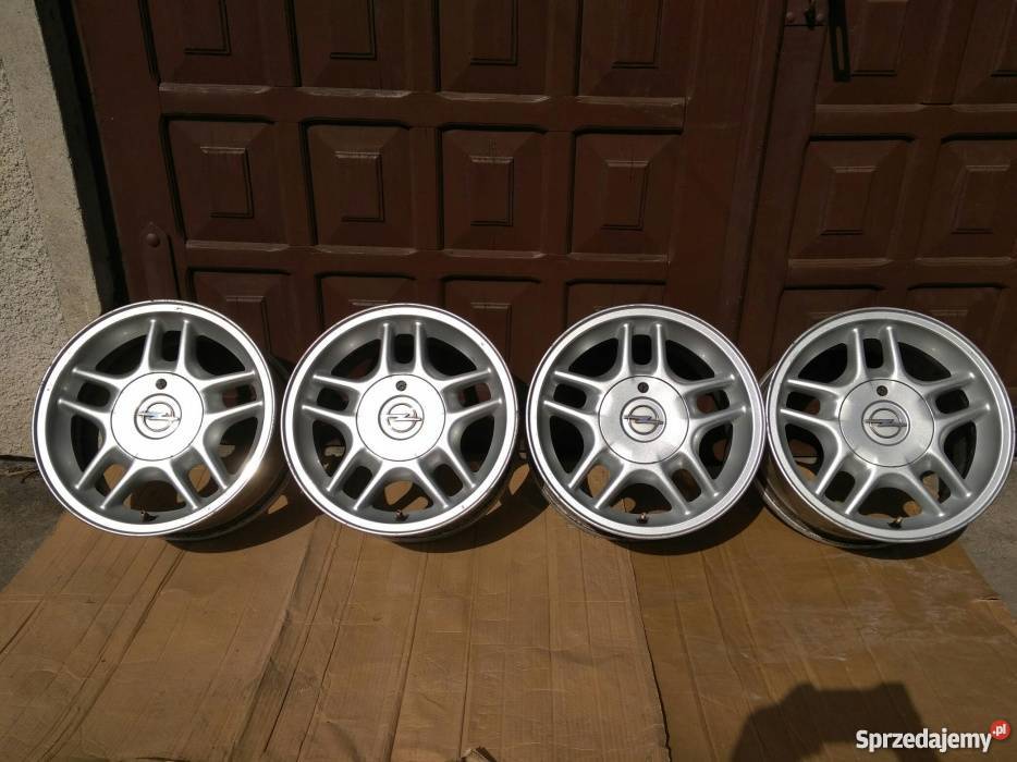 Alufelgi Opel GM Intra 15 5x110 Astra Vectra