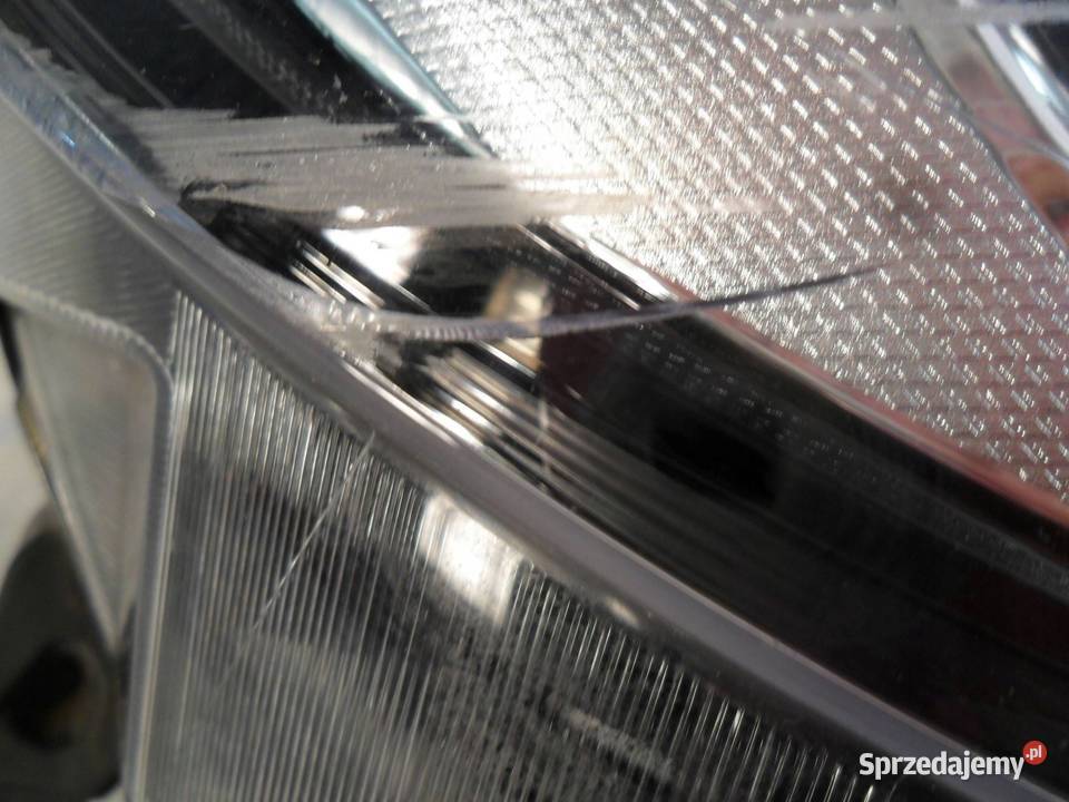 REFLEKTOR PRZÓD STRONA PRAWA FORD S EM2B13W029 Lampy przednie wielkopolskie Nowy Tomyśl sprzedam