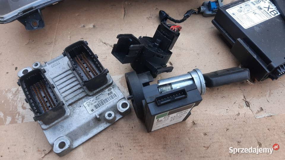 zzestaw startowy Opel Corsa C 12 24443795 osobowe dolnośląskie Dębno sprzedam