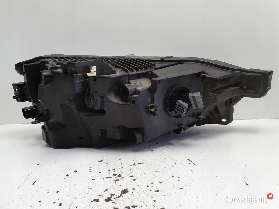 Volvo XC60 II LIFT 21 PRZEDNIA LAMPA LEWA lewy lubelskie Janów sprzedam