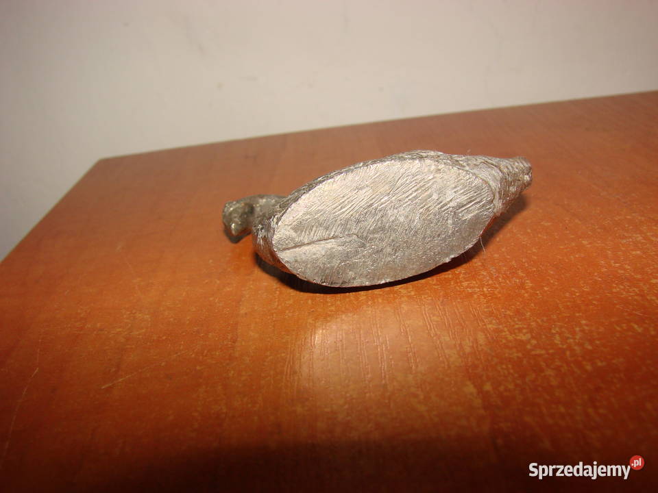 mały metalowy łabędź sprzedam