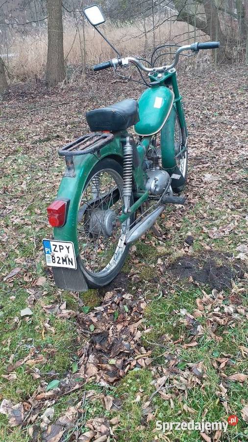 Biała tablicaZarejestrowanyKomar z 1976 Gorzów Wielkopolski