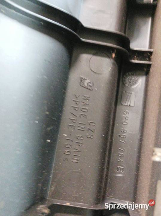 TAPICERKA BOCZEK BAGAŻNIKA LEWY PRAWY TYŁ KPL Tapicerki samochodowe świętokrzyskie