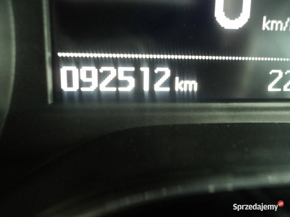 Peugeot 208 sprzedam peugeota 208 z 16r I aluminiowe felgi lubelskie Lublin sprzedam