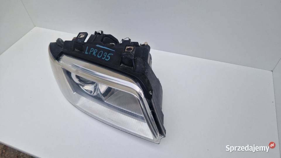 AUDI A4 B5 LIFT LAMPA PRZÓD PRZEDNIA PRAWA Słowikowo