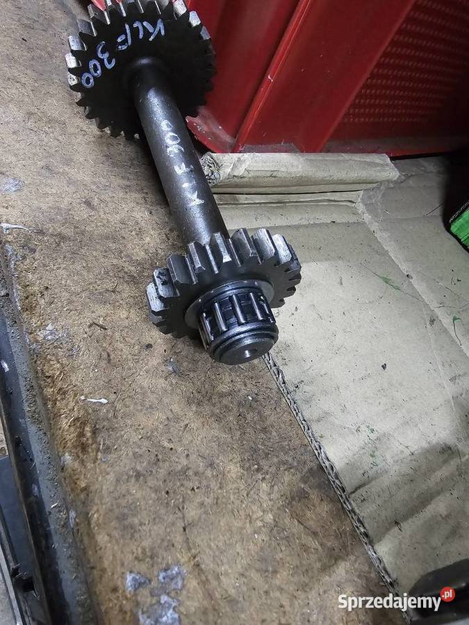 Kawasaki klf 300 2 x 4 wałek wstecznego pośredni Jelenia Góra