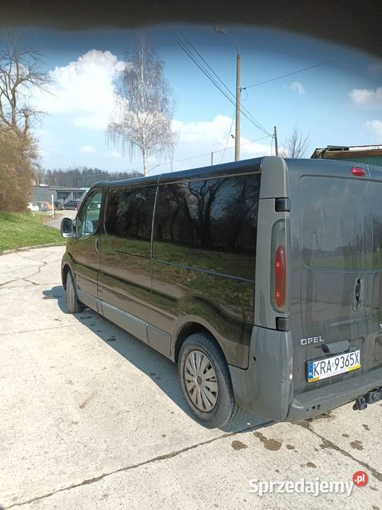 Sprzedam Opla Vivaro 19 z 2006 roku 6 osób Opel Skawina