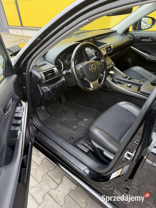 Lexus IS200t Sedan / Limuzyna Kraków