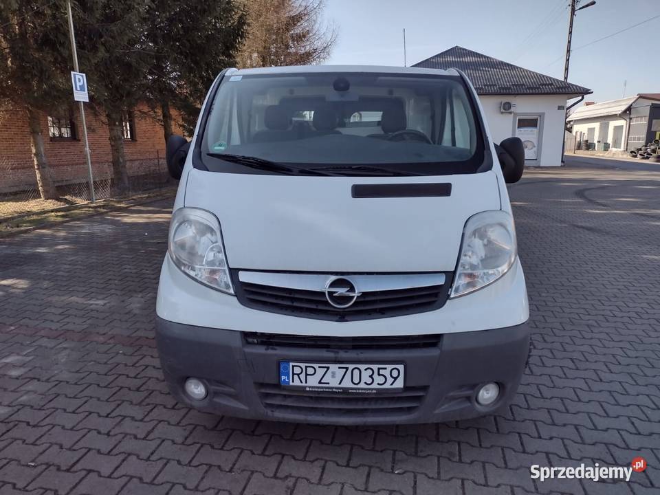 Opel Vivaro 2Ldiesel Rok produkcji 2013 Przeworsk