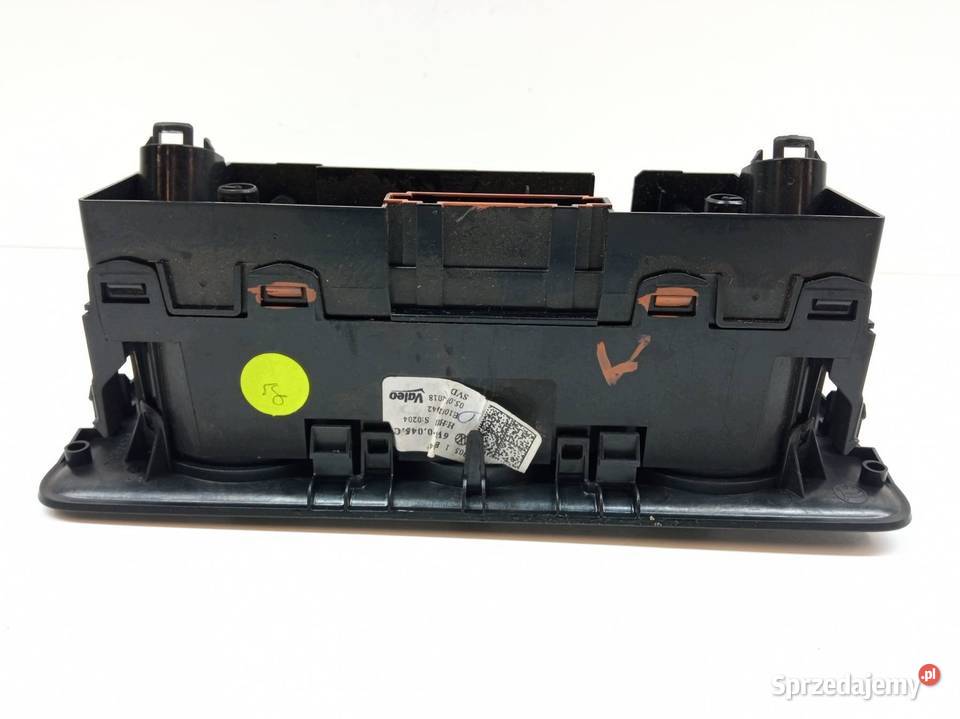 PANEL NAWIEWU 6V0820045C Skoda Fabia III 2014