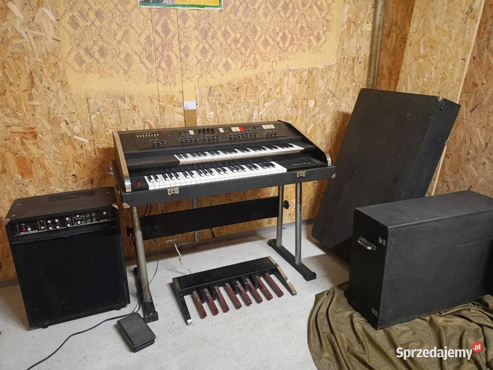 Organy UNITRA estrada 207 AR wzmacniacz gitarowy Świerczów sprzedam