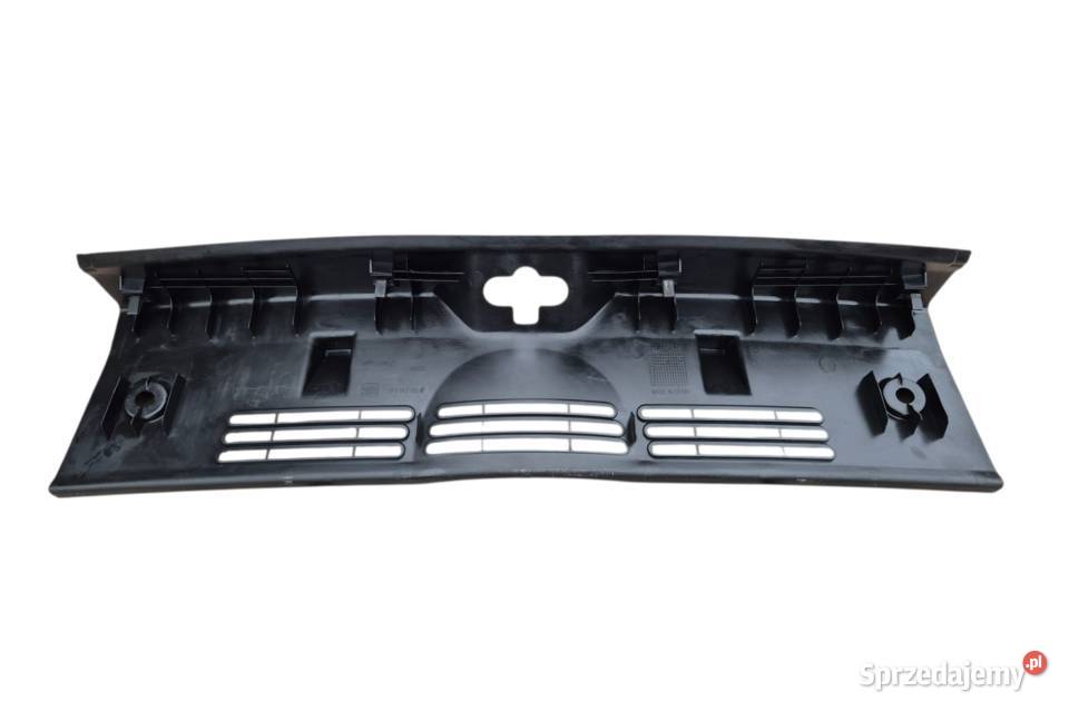 ZAŚLEPKA PLASTIK OSŁONA LISTWA PASA TYŁ sprzedam