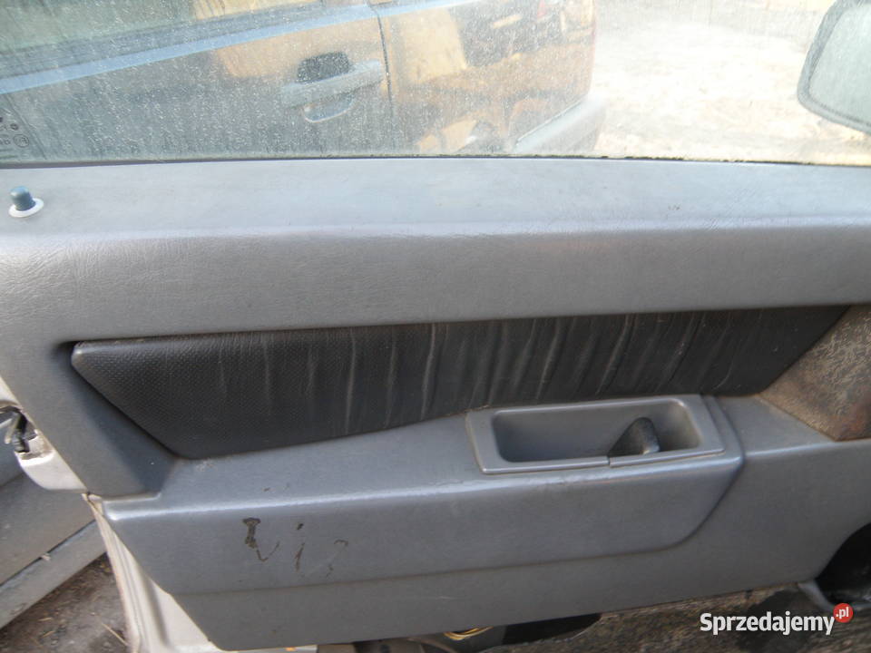 Wkładki tapicerki drzwi Volvo 850 skóra czarna Tapicerki samochodowe Kraków sprzedam