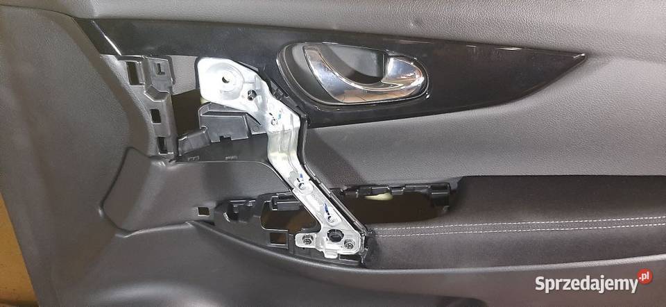 Boczek tapicerka drzwi Nissan Qashqai II Prawy Włoszczowa