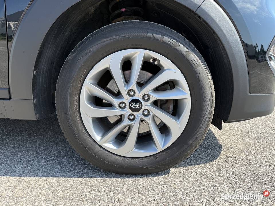 Hyundai Tucson 16 BENZYNA Klimatronik Nawigacja lakier metallic wielkopolskie Konin