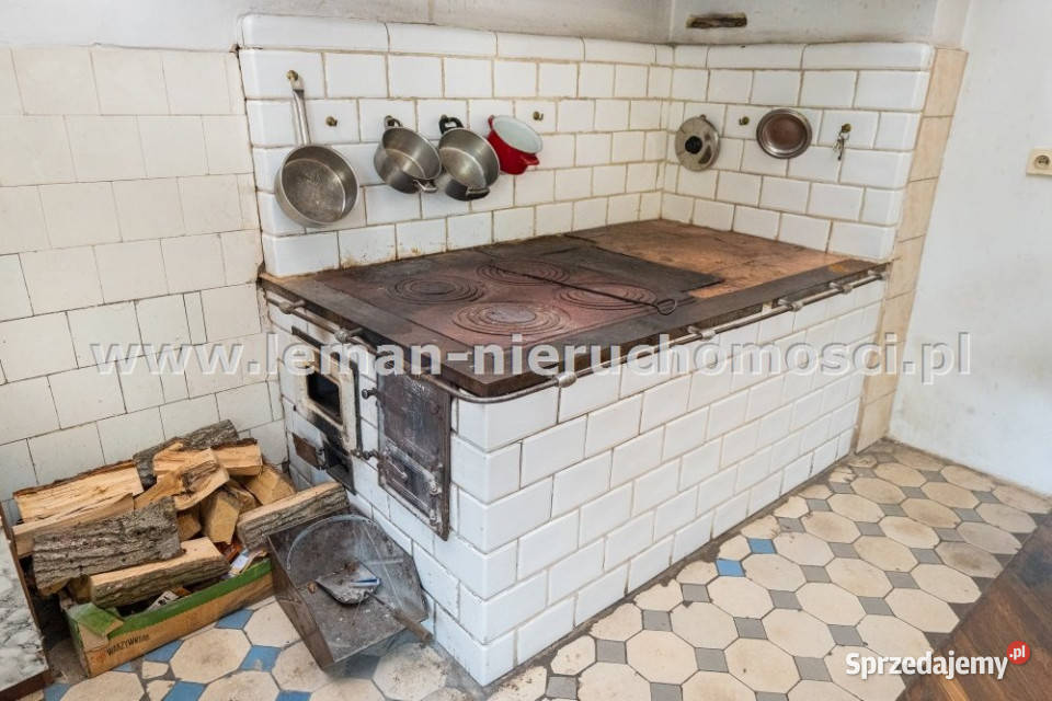 Dom wolnostojący Adampol 318m2 do zamieszkania sprzedam