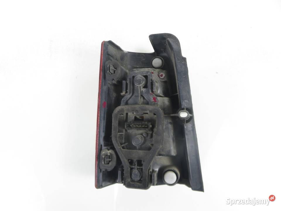 LAMPA PRAWA TYLNA PEUGEOT PARTNER I osobowe