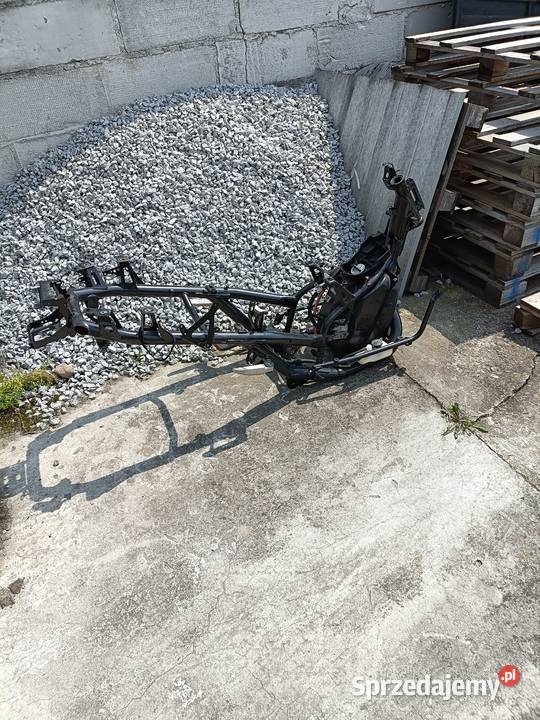 Honda Forza nss 125 rama z dokumentami Warszawa sprzedam