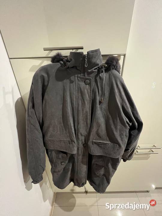 Cieplutka szara duża kurtka z futerkiem Fashion Gdańsk