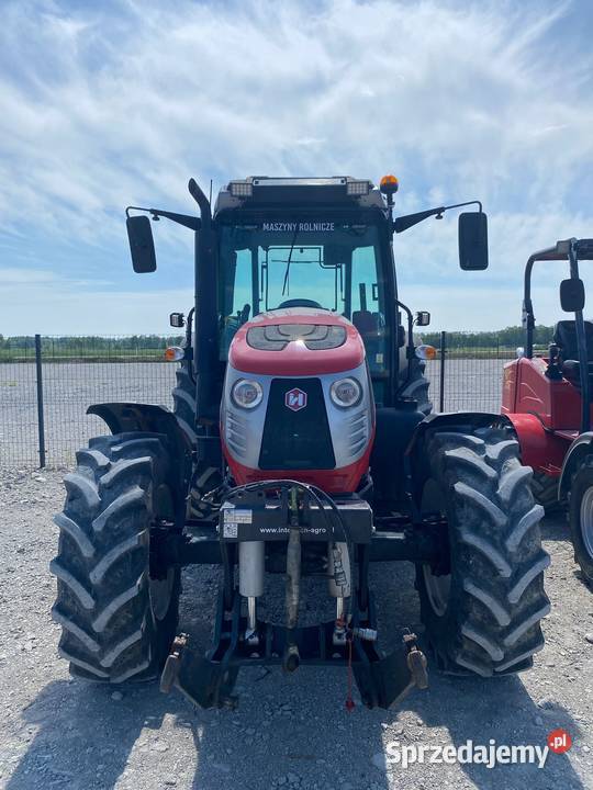 Używany Ciągnik rolniczy HATTAT T4110 4WD Rzędziany