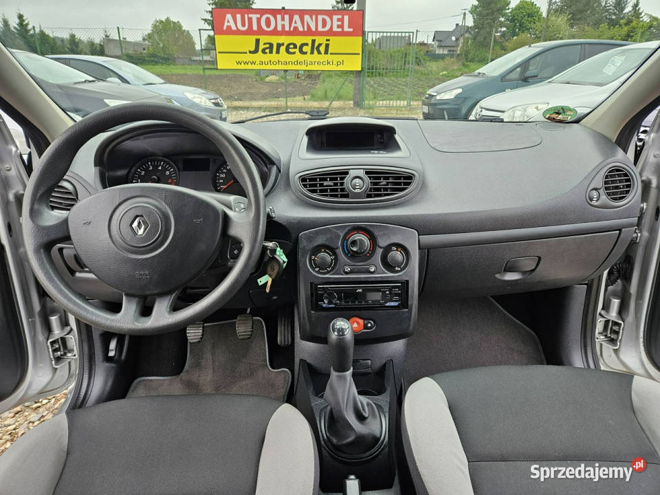 Renault Clio Opłacony Zdrowy Zadbany Serwisowany Rok produkcji 2010 Kisielice
