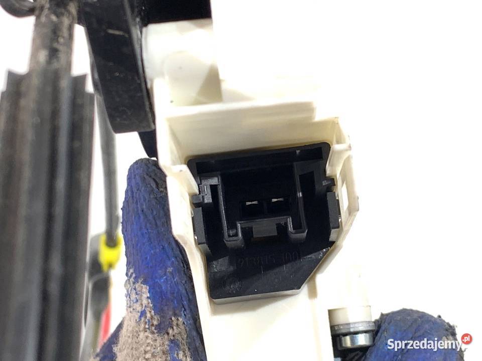 PODNOŚNIK SZYBY LEWY TYŁ VW SHARAN 8K0959802B osobowe Mechanizmy opuszczania szyb