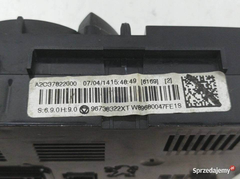 PANEL NAWIEWU 96738322XT Peugeot 3008 I 2008 sprzedam