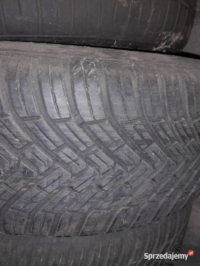 Alufelgi Fiat z ładnymi oponami Gniezno